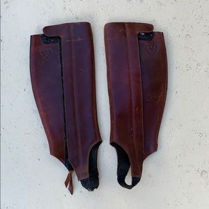 Chestnut Ariat half-chaps S